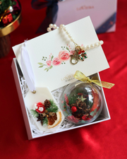 Holly Jolly Gift Set